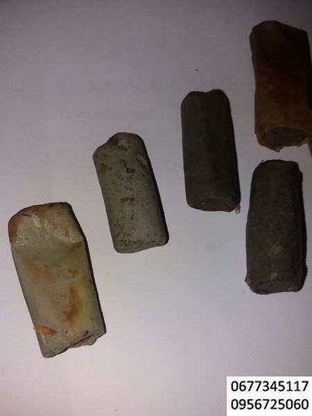 Карандаши твердой смазки ,предназначены для повышения эффективности механической обработки металлорежущим инструментом, "сухого" шлифования и заточки инструментальных и легированных сталей абразивными кругами на керамических связках